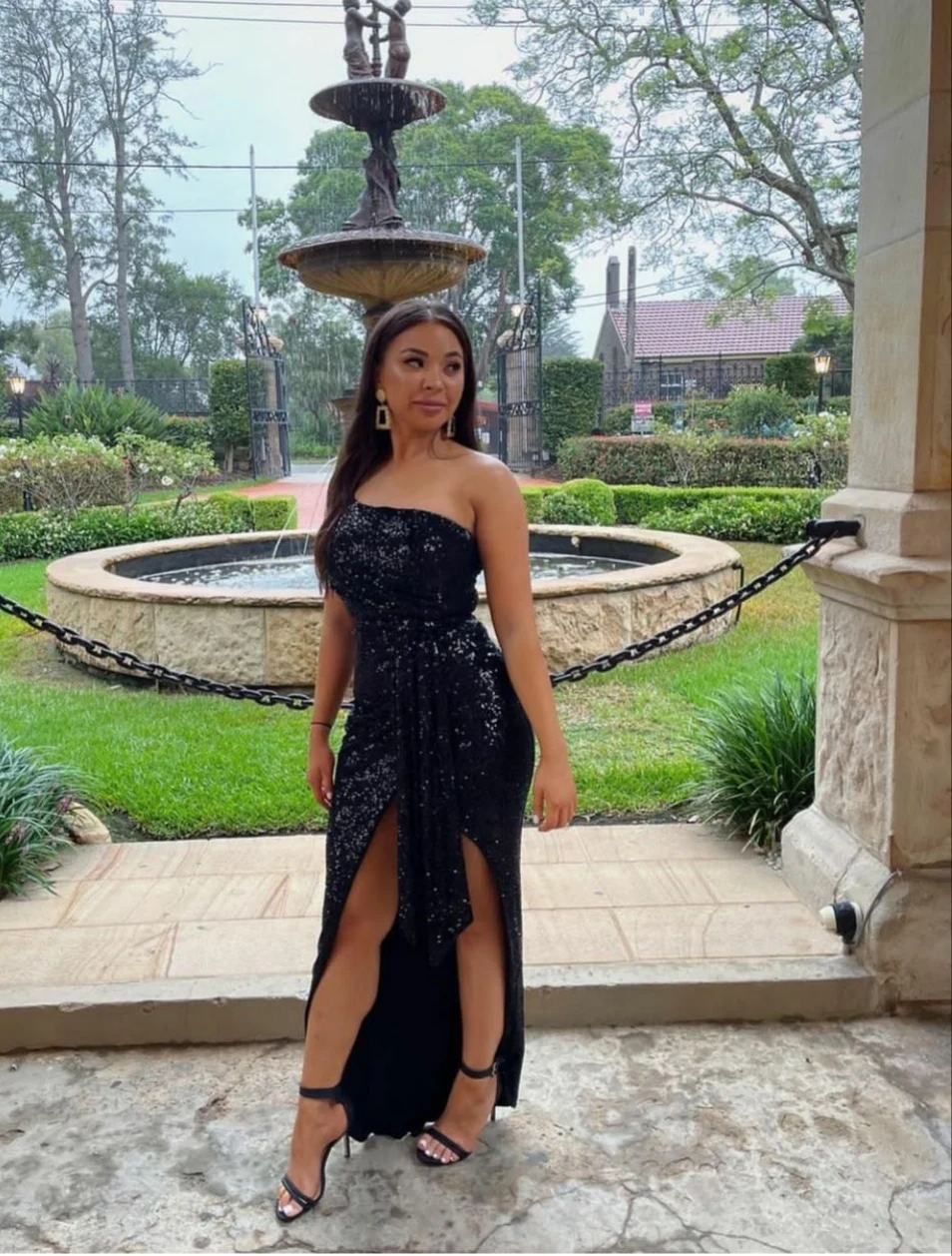 

Elegant Strapless Sequined Long Black Evening Dresses with Slit Mermaid Corset Back Abendkleider Robes De Soirée for Women