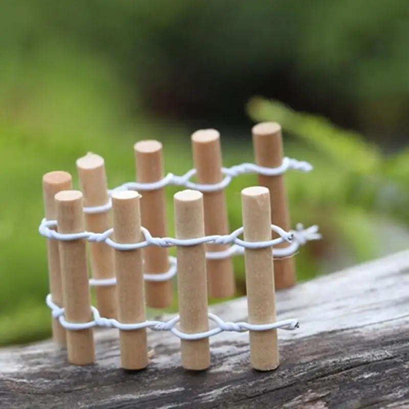 1 Pcs Wooden Resin Craft Mini Fence Barrier For Miniature Fairy Garden Terrarium Branch Palings Showcase Decoration