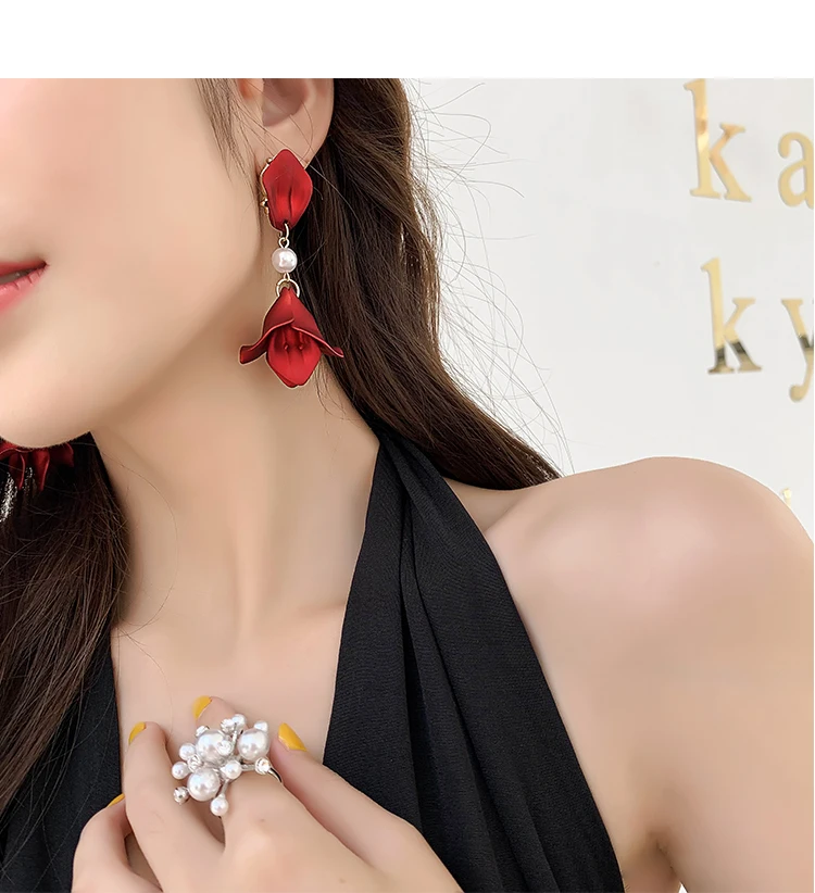 Aretes de mujer, современный стиль, дизайн, большие красные лепестки роз, серьги с кисточками, тренд, темперамент, летние корейские серьги для женщин