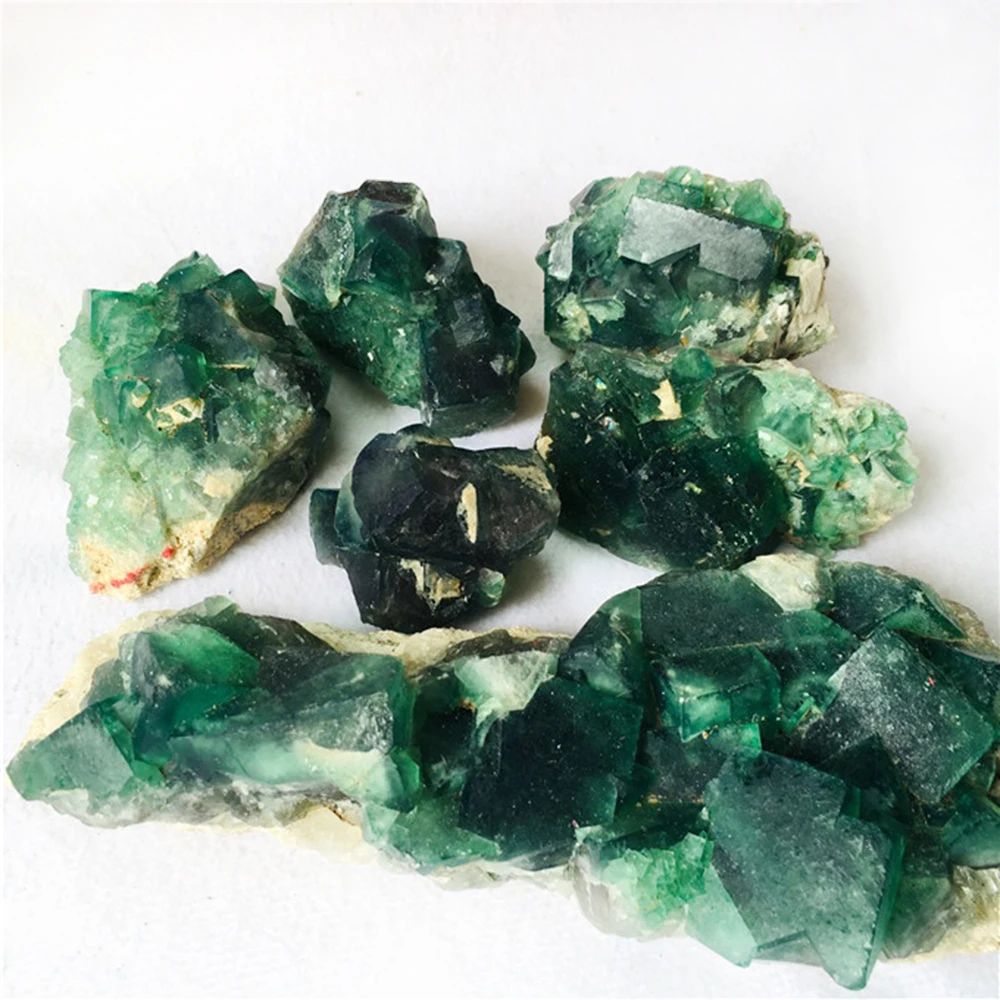top-quality-natural-green-fluorite-raw-crystal (2)