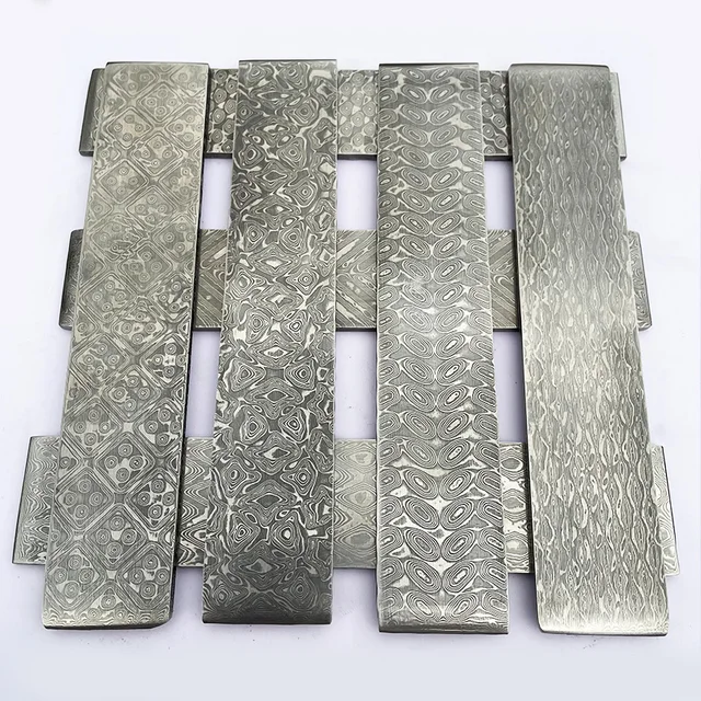 Nuovo modello VG10 Sandwich in acciaio di Damasco per coltelli squisiti fai-da-te che realizzano lama di coltello in acciaio inossidabile vuota ha stato trattamento termico 1