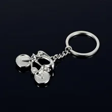 В настоящее время доступны оптом металлический велосипедный брелок креативный горный брелок с велосипедом-напечатанный логотип настраиваемый