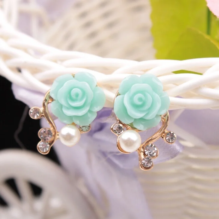 

Plated Cute Green Purple Pink Alloy Sweet Rose Shaped Artificial Pearl and Zirconium Stud Earrings for Women Ladies Girls