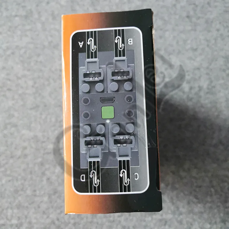 NEW Bluetooth Lithium Sbrick Buwizz Battery Box Motors Train Remote Control PF Brick Toy Suitable for IOS 9.0 and Android System