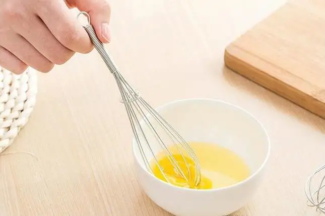 

Нержавеющая сталь ручка яичное било Миксер с венчиком для напитков Кубок пенообразователь кухонный взбиватель для яиц Мини ручка см инструменты