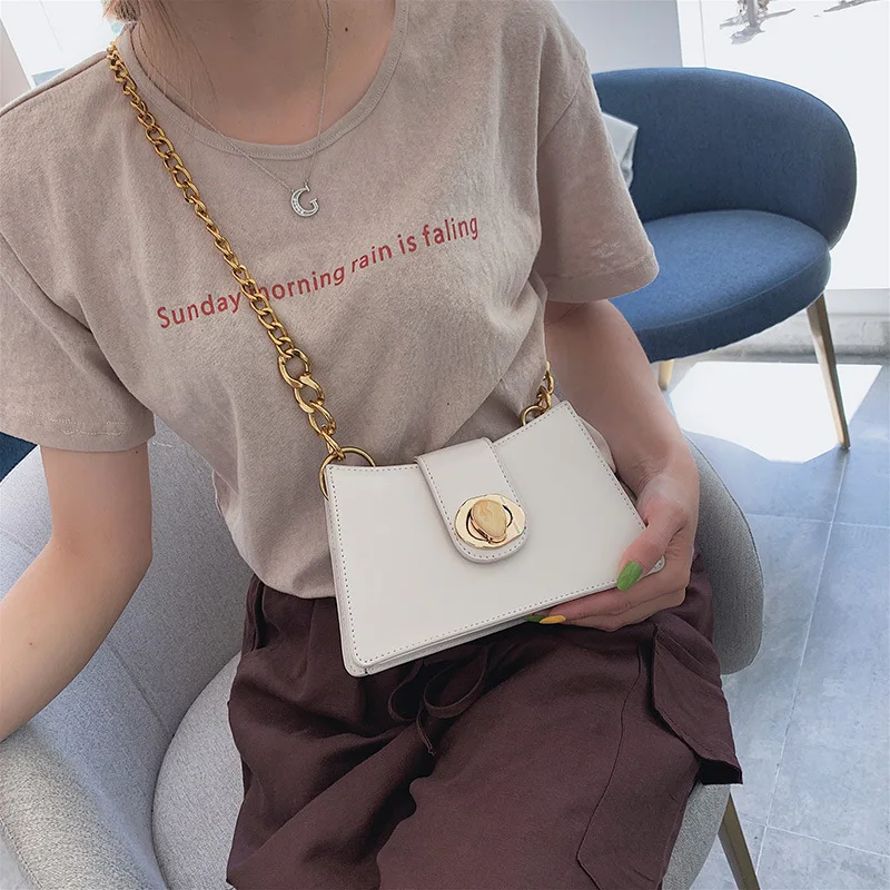 

Non-mainstream Design Retro Metal Buckle Square Sling Bag Women's 2019 Summer New Style Simple One-Shoulder Diagonal Small Bag