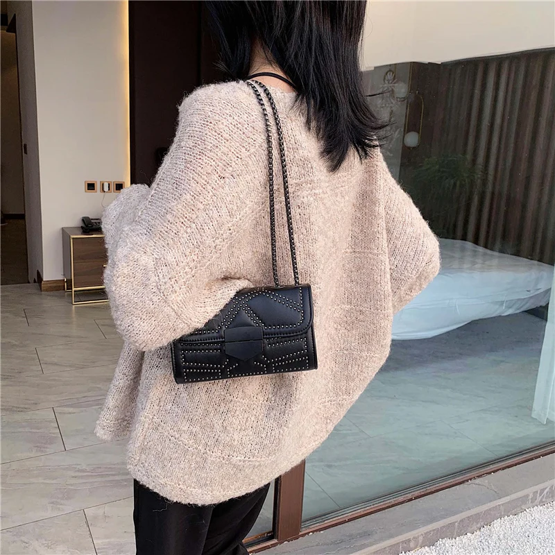 H072e56755b2446adb31154c75a424175f