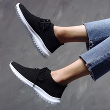 Женская Повседневная обувь; Модные дышащие Прогулочные кроссовки из сетчатого материала; кроссовки на плоской подошве со шнуровкой; женская обувь года; сезон лето-осень; кроссовки; D30