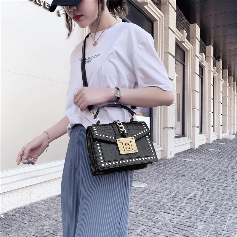 Крокодиловая сумка маленькая через плечо для женщин 2020 модная женская из