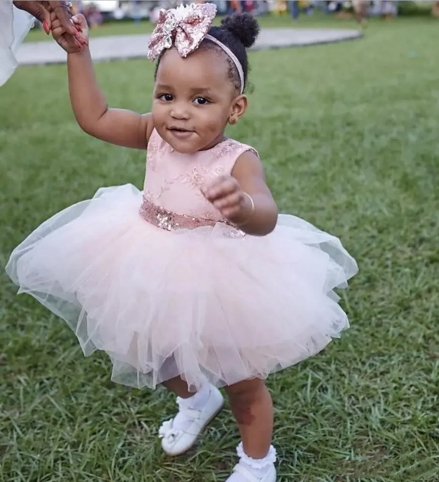 baby-infant-toddler-birthday-party-dresses (1)