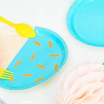 

New Dropship Festival Birthday Party Disposable Tableware Paper Plates Cups Party Supplies Set