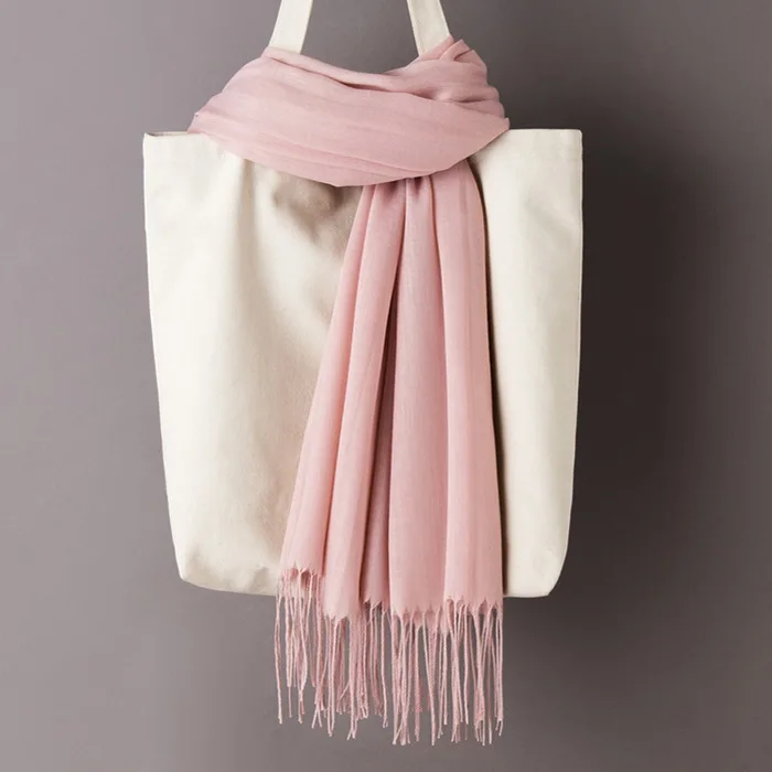 Длинный Простой дизайн женский осенне-зимний шарф 33 цвета однотонные повседневные Тонкие шарфы с кисточками женские шали обертывания шейные шарфы