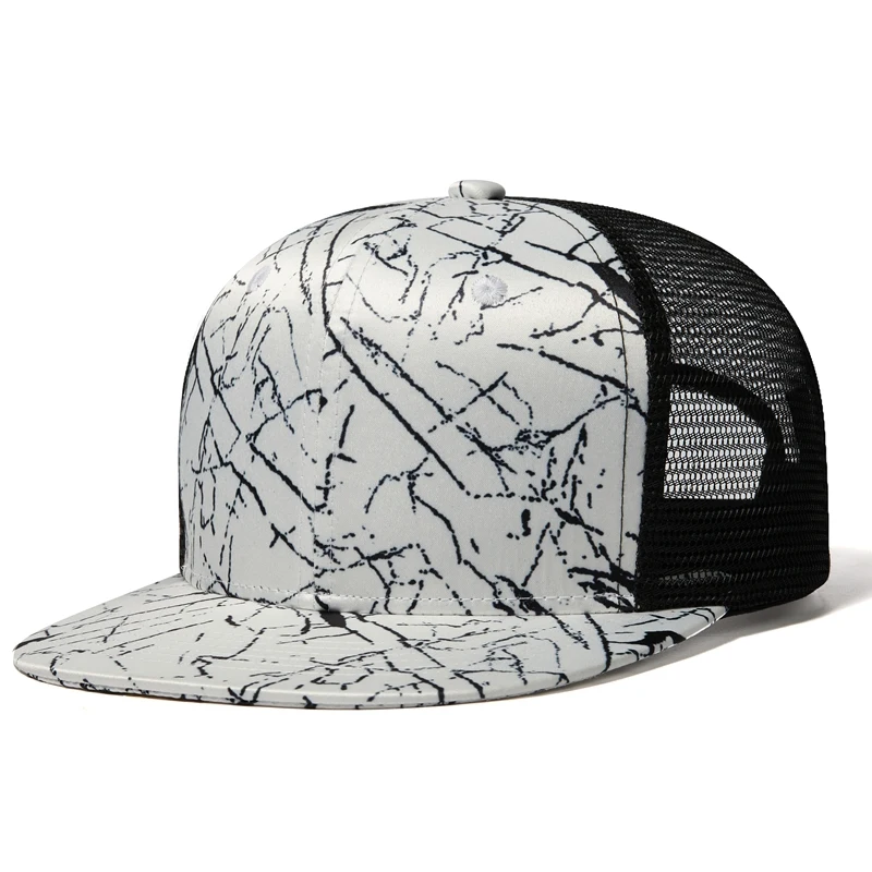 Fashion Design Mesh Baseball Cap Men Summer Trucker Hat Hip Hop Bone Snapback Cap Women Black White Breathable Sun Hats