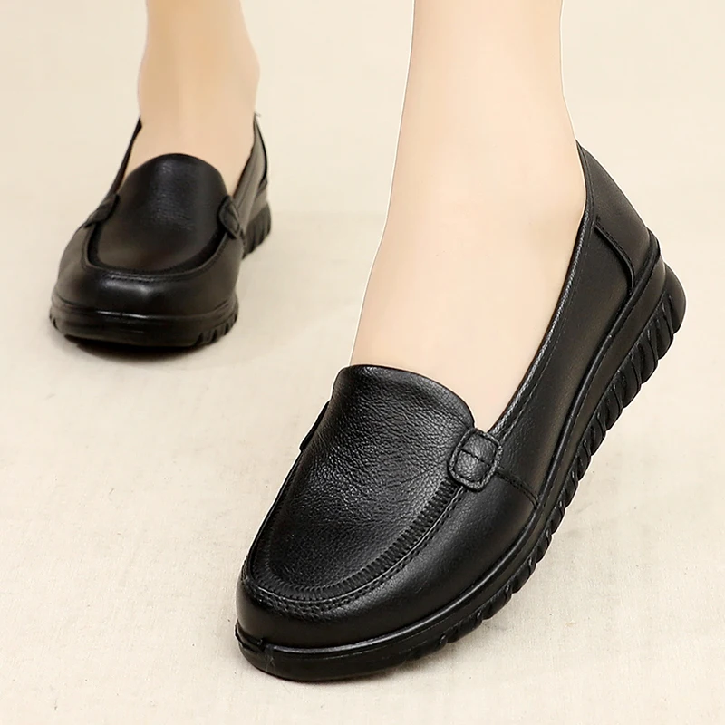2024 spring autumn fashion genuine leather women flats shoes female casual soft bottom slip on work shoes ladies flat shoes