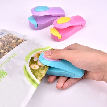 

Portable Heat Sealer Plastic Bag Storage Packet Mini Sealing Machine Handy Sealers Easy Resealer for Food Snack Kitchen Gadgets