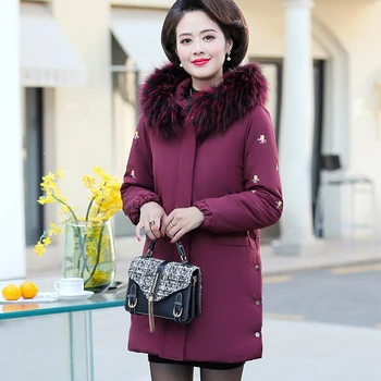 

New Parkas Female Fur collar Winter Coat Women Thick Cotton Winter Jacket Women Fashion Outwear Parkas Mother's embroidery Coat