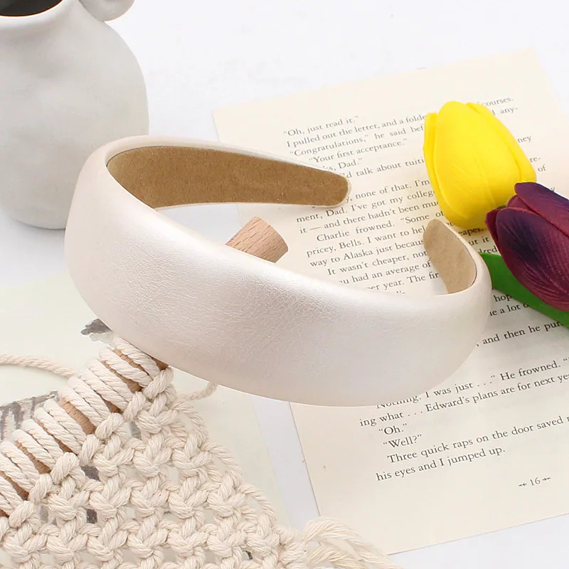 

Women Very Soft PU Leather Hairband Ivory Plain Wide Headband Elegant Party Wedding Hair Hoop Non-slip Protect The Hair Handmade