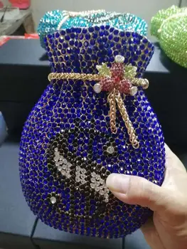 

Diamond Luxury Clutches bags Elegant Crystal Purses Hollow Out Style Women Evening Bags Sequined Wedding Party Clutches bags