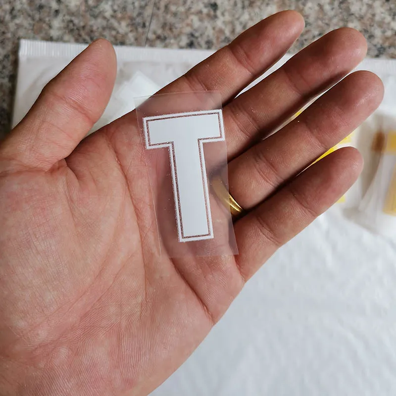 5 см белый цвет буквы A-Z термонаклейки название Спортивная тканевая наклейка Горячая теплопередача DIY термоклейкие для одежды сумка обувь - Цвет: T