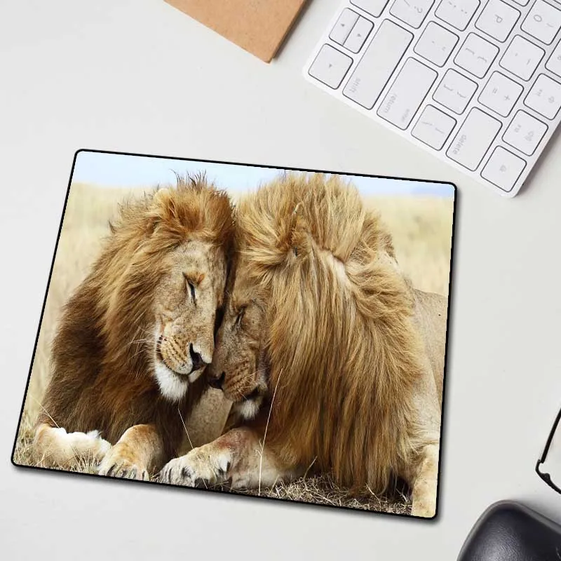  XGZ Customized Large Gaming Mouse Pad Black Lock Edge Lively Animal Lion HD Computer Desk Mat Rubbe