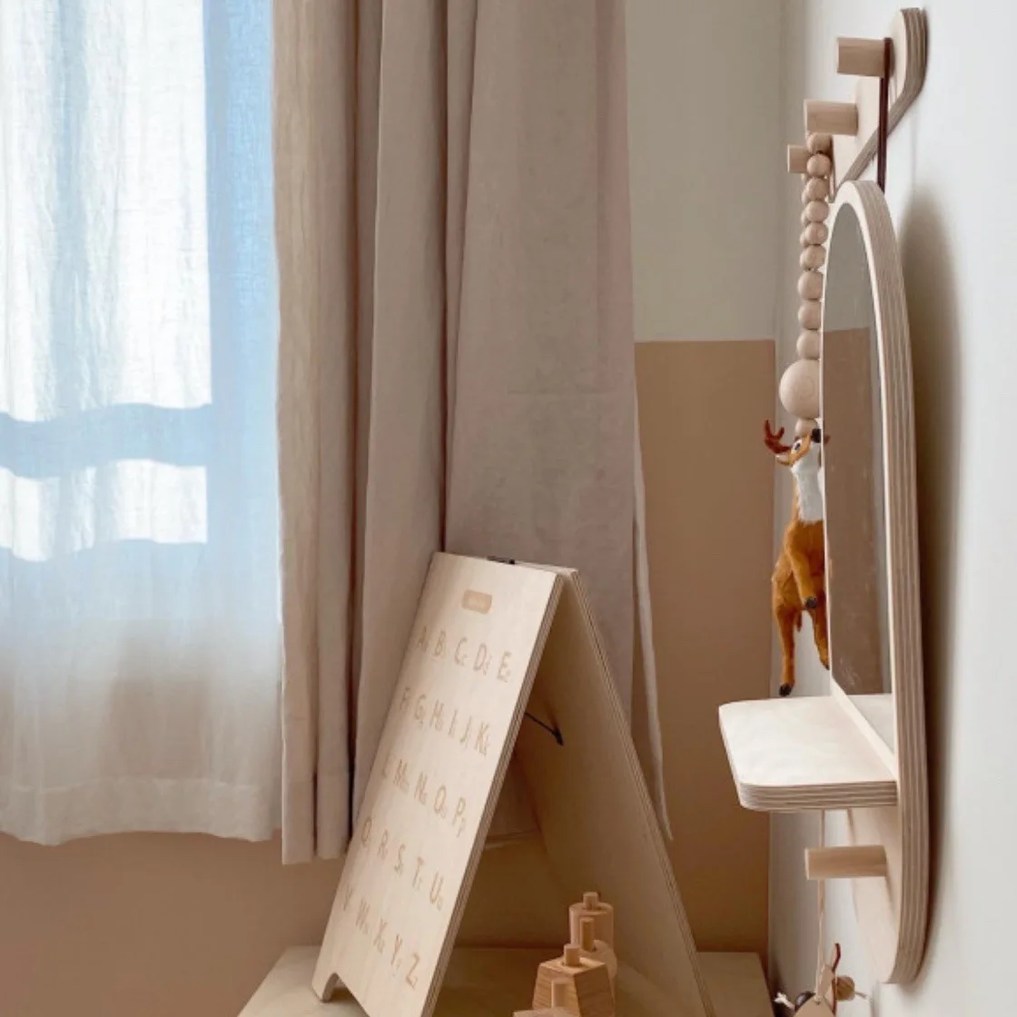 Kids Wall Hanging Mirror Ins Style Simple Wooden Mirror Dressing Table Decorative Log Wall Hanging Photo Props