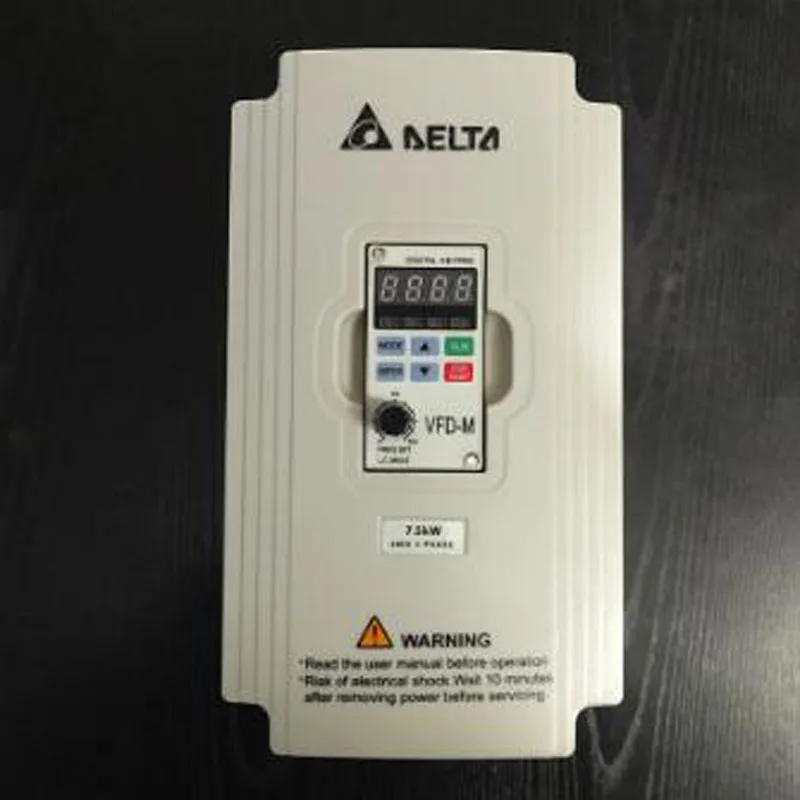 Дельта Инвертор 7.5KW VFD075M43A 3 фазы 380В Номинальная 18 А 100% новый 7500 Вт VFD серии