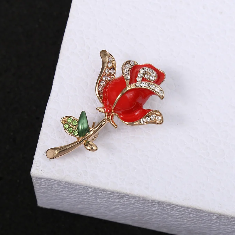 Broche Pins voor Vrouwen Lucky Flower Broches Voor Vrouwen Meisje Sieraden Broche Kleding Accessoires Prachtige Broche Pin (Blue : Blu, Size : 4.4 * 3.9cm