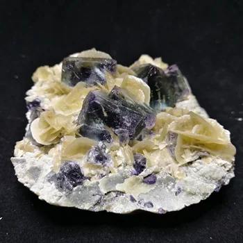 

285.5gNatural dark purple fluorite, crystal mineral crystal specimen