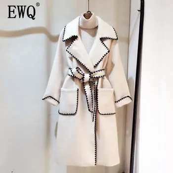 

[EWQ] 2020 Autumn Winter New Lapel Long Sleeve White Patchwork Pockts Adjustable Waist Woolen Coat Women Large Size AH133