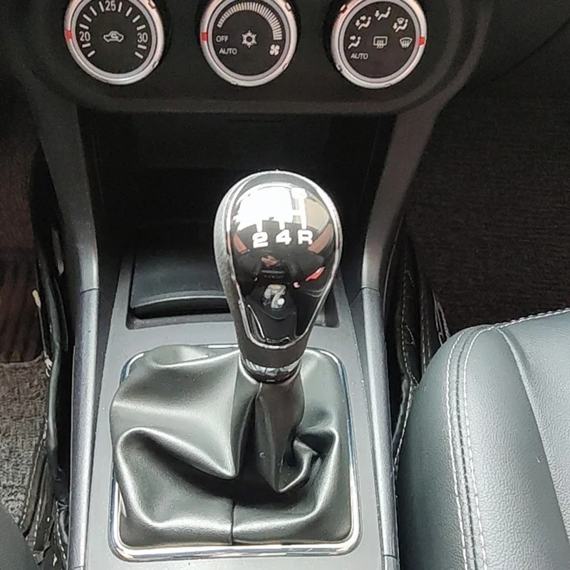Car & Truck Parts For Mitsubishi Lancerex Outlander EX 5 Speed Car Gear Shift Knob Gear Shifter