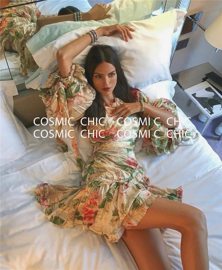 Cosmicchic Подиум Сексуальное цветочное вечернее платье с длинным рукавом с открытыми плечами асимметричное винтажное Плиссированное пляжное короткое платье в стиле бохо