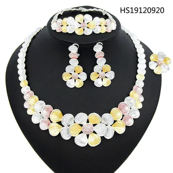 

Yulaili New Trendy Elegant Tricolor Flower Necklace Earrings Bracelet Ring Dubai Gold Jewelry Sets for Women Party Accessories