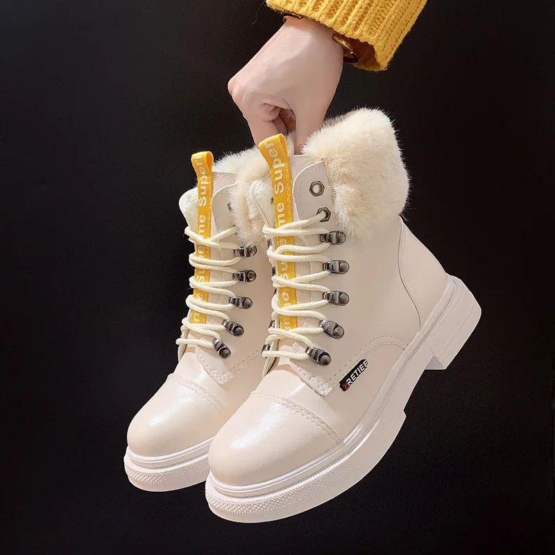 

2019 winter new Martin boots women's fashion simple solid color plush decoration warm and comfortable thick sole casual boots
