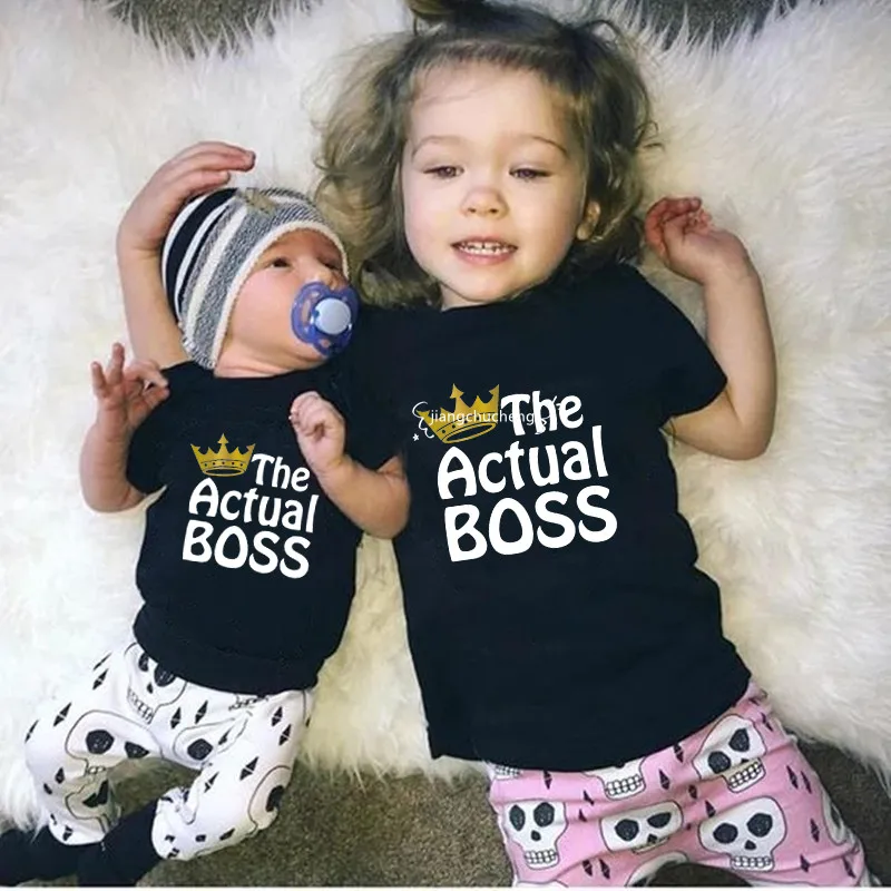 Funny Family Matching T-shirts Daddy Mommy and Me Shirts Baby Bodysuits Cotton Family Look Mother and Kids Outfits Gift Clothes 2