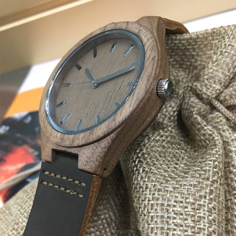 12065914702_818504243