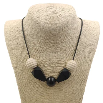 

2020 Adjustable Hot Romantic Ethnic Style Long Rope Pendant Necklace Wood Wooden Colorful Unique Girl Women Female AR003