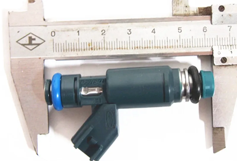 

Бензин инжектор газового топлива 4650544 / 2W93-BA подходит для Jaguar 4.2L 03-09 & Land Rover 4.2L 08-09