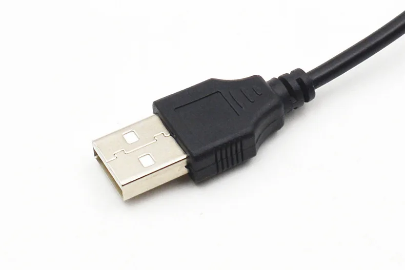 9090796497_741948117