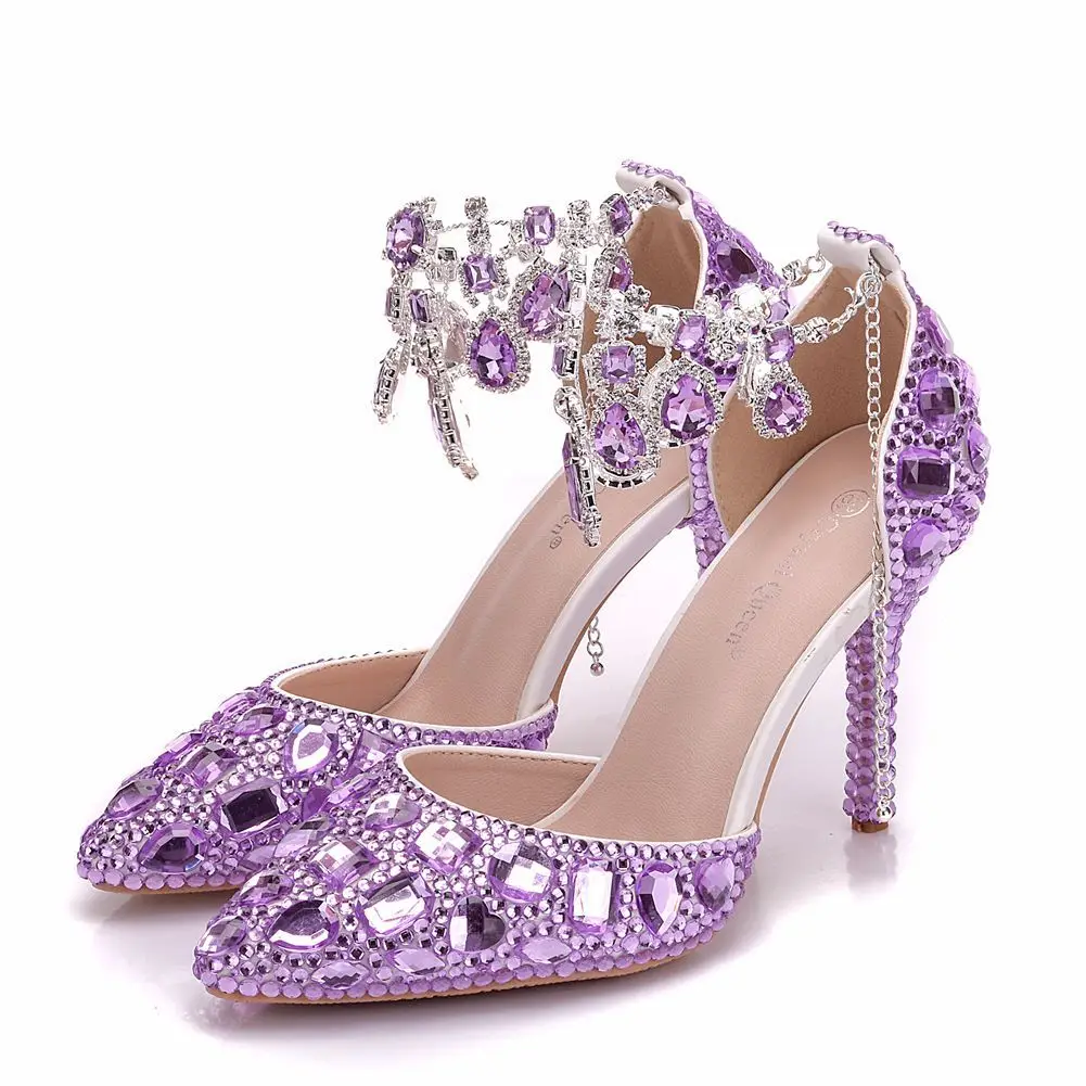Лидер продаж; женская обувь; туфли-лодочки под платье; фиолетовые туфли на высоком тонком каблуке 9 см с острым носком и ремешком с пряжкой; женская свадебная обувь