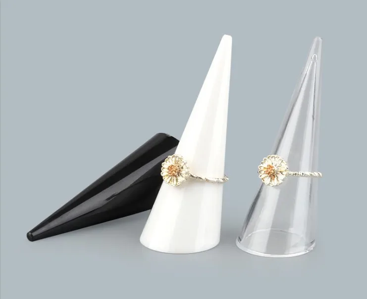 11133909857_1797022455