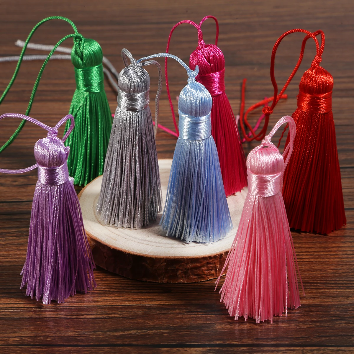 17 farben 5,5 cm Hohe Qualität Baumwolle Seide Quaste Kurze Quaste Vorhänge Hängen Für DIY Schmuck, Die Entdeckungen Zubehör