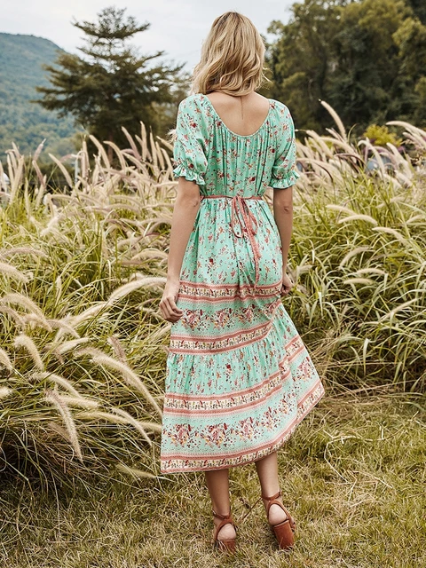 2022 Boho Dress Maxi는 여름의 화사함을 담은 히피 스타일 드레스.