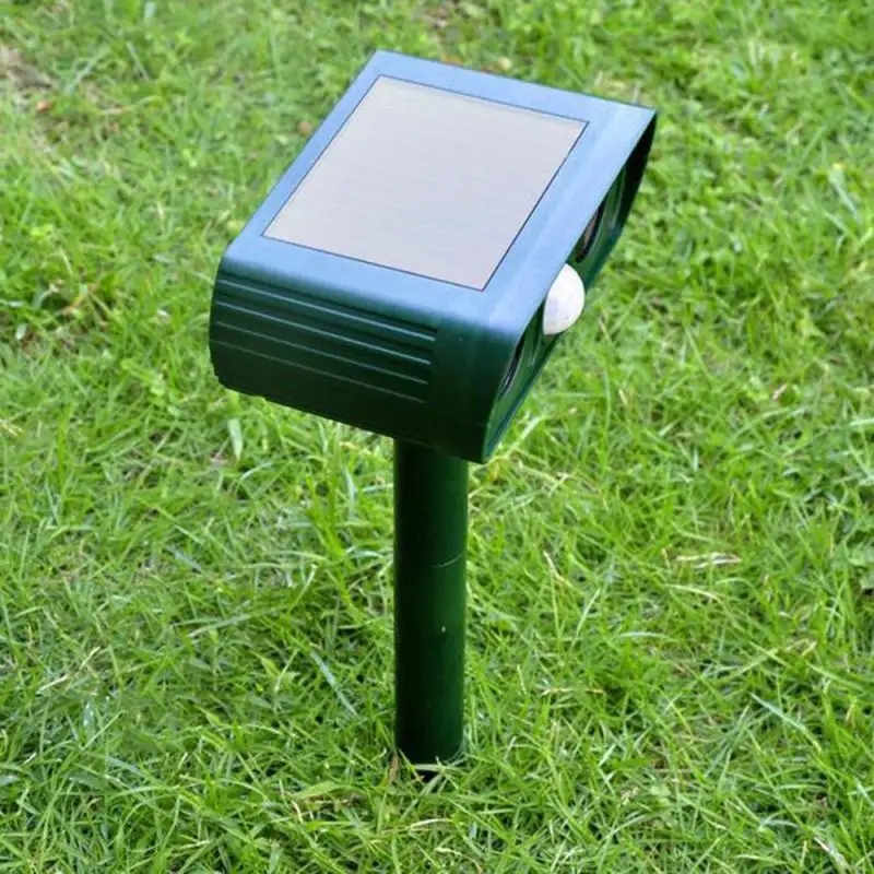 Garden Solar Powered Ultras Outdoor Animal Repeller Motion Sensor Flash Light Dog Cat Raccoon Rabbit Animal Dispeller