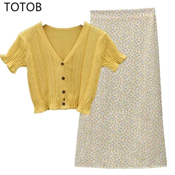 

TOTOB summer chiffon floral skirt a-line mid-length skirt 2020 new short V-neck short-sleeved sweater T-shirt with perfect suit