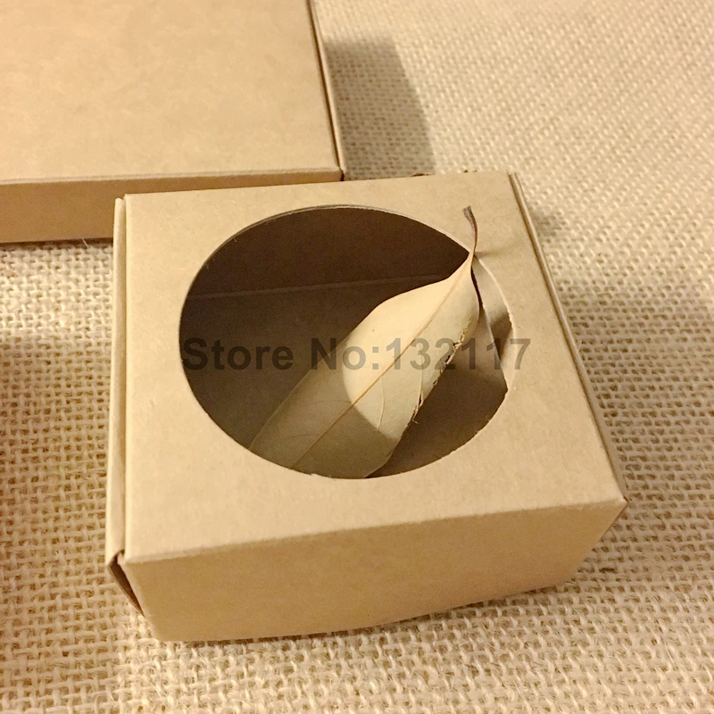 

50PCS 7.2*7*3.2cm Natural Kraft Brown Paper Box Tab Lock Gift Box Wedding Candy Favors Box Emballage Carton Caixa Hollow Round