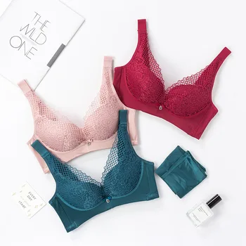 

19 Autumn and Winter New Thick Cups Gathered on the Breathable Seamless No Steel Ring Women's Adjustable Bra Set Underwear