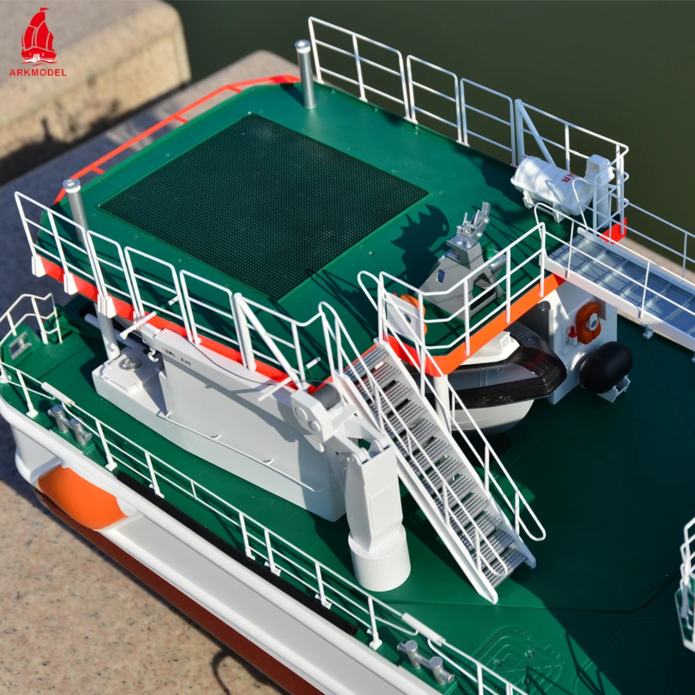 Набор для САР 1/25 корабль Harro Koebke SK32 немецкий морской спасательный Cruisers