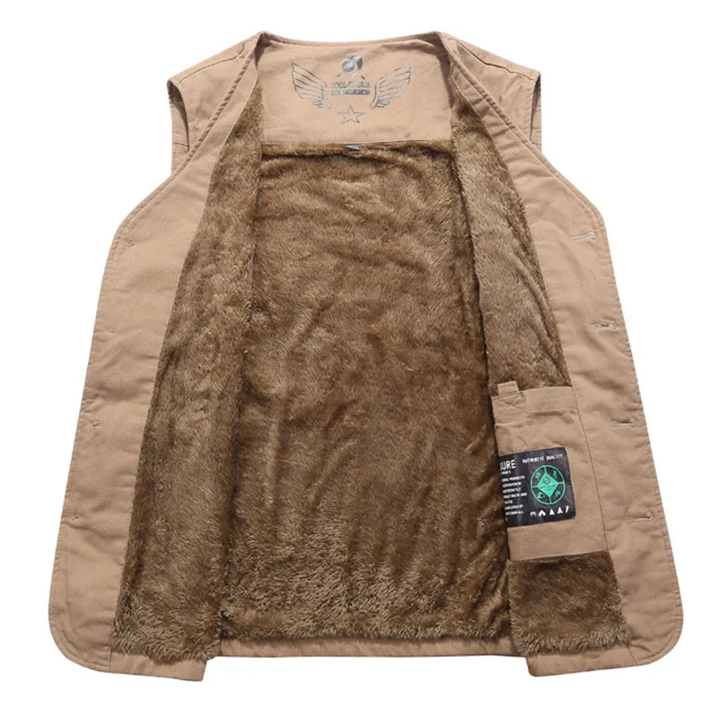 Жилет мужской зимний из хлопка с несколькими карманами и V образным