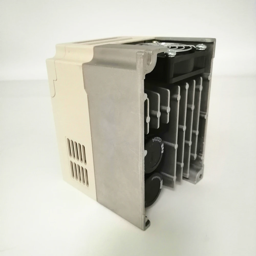 CNC шпинделя Двигатель Скорость Управление 1.5kw 2hp 7a 1000 Гц 1ph однофазный AC220V vfd инвертор для печати Пресс