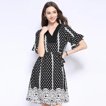 

2020Summer polka dot Dress elegant oversized half sleeves A line V neck dress lace patchwork midi dress plus size beach dress